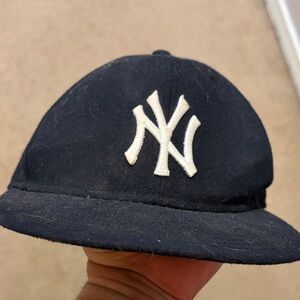 New Era Kids Yankees Black Baseball Cap with White Logo
